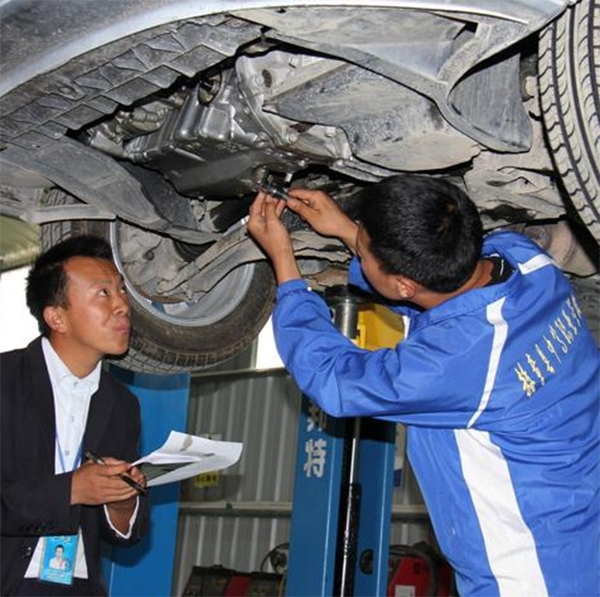 汽車(chē)運(yùn)用與維修專業(yè)